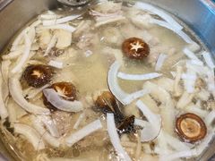 -大头椰·海南椰子鸡火锅(思明万象城店)