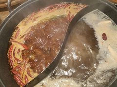 -巴卤社老火锅(财富店)
