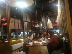 大堂-九锅一堂酸菜鱼(新南凯德直营店)