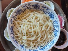 -亿诣蝎府炸酱面羊蝎子火锅(酷车小镇店)