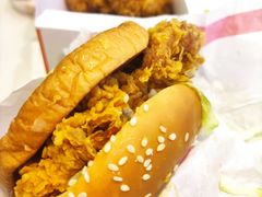 -麦当劳(中二横路店)