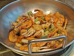 -七欣天香辣蟹火锅(上海银亿滨江店)