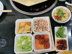 -老北京羊蝎子火锅(光荣道店)