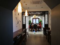 大厅-雲栖斜街炸酱面馆