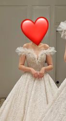 -Renee芮亦婚纱