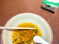 -曼听小寨海鲜烧烤·大连辣炒大王(盖州街店)