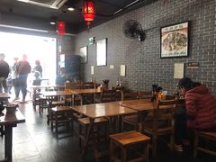 大堂-遵义虾子卢四羊肉粉(大沽路店)