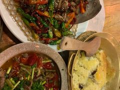 鸡杂绿豆粉-郑件洋芋饭庄