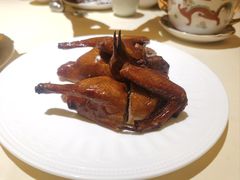 红烧乳鸽-惠食佳(滨江大公馆店)