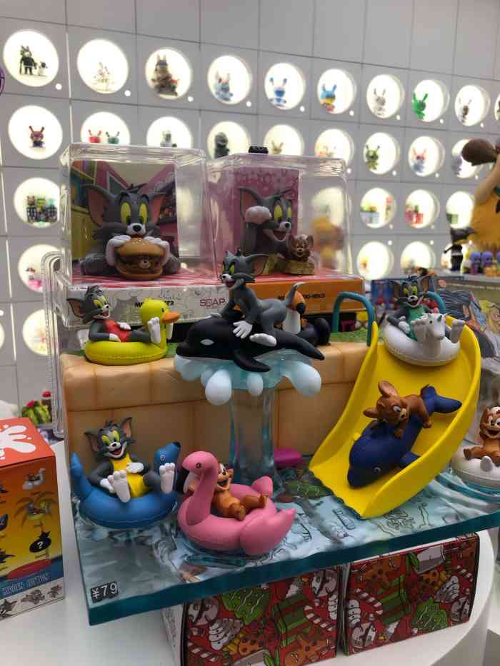 复调(朝阳大悦城店)-"这家店还是蛮有意思的. 环境,光线通透.