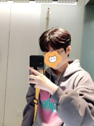 -AYO SALON