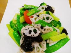 -永記粤菜·五指毛桃花雕鸡煲(九亭店)