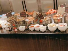 -圣丰索菲特·2 On 988 Café 自助餐厅
