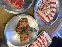 -弘彩英·烤牛舌·年糕火锅(蓝色港湾店)