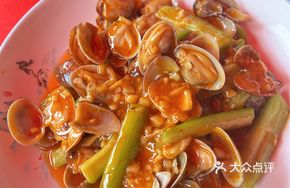 Stir-Fried Clams with Garlic