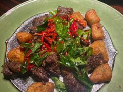 -粤·向群饭店(麓景路店)