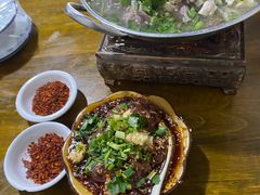 -小杨翘脚牛肉