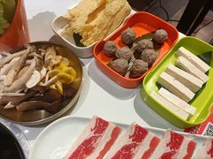 -菌小白火锅(时尚天河店)