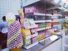 -宜家·瑞典食品屋(宝山店)