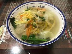 -长人馄饨铺(解放街店)