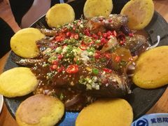 -篱笆院东北饺子王(欧阳路店)