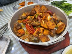 -尕胡才炕锅烤羊肉馆(八一路店)