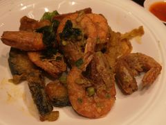 -港丽餐厅(高德置地店)