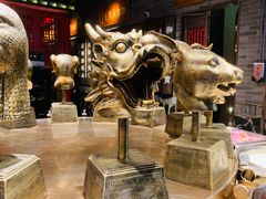 -新哥老官·畅吃123·美蛙世界(苏宁广场店)