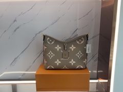 -聚云奢二手奢侈品黄金手表包包回收·中古店(上海店)