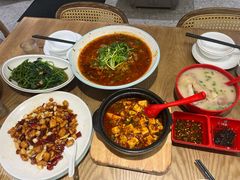 -张太婆老妈蹄花川菜馆·中华餐饮老字号(望平街店)