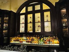 -LONG BAR 廊吧(外滩华尔道夫酒店)