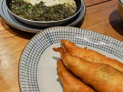 苔香小黄鱼-蟹黄鱼·深夜面馆(巨鹿路店)