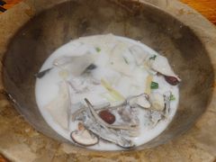 -滇香肴·云南菜蒸汽石锅鱼(云南北路店)