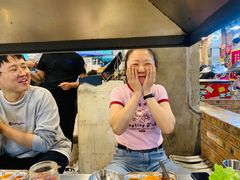 -马路牙子烧烤音乐酒馆(望京店)
