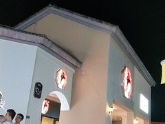 门面-茶颜悦色(环球奥特莱斯店)