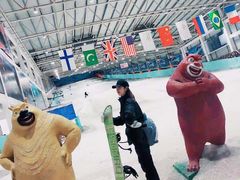 -乔波室内滑雪场
