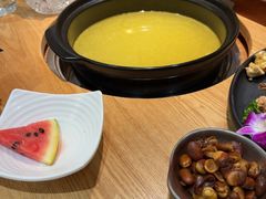 -一朵菌·野生菌探索家火锅(南亚店)