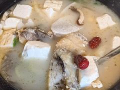 清汤砂锅豆腐鱼-海韵人家.海景花园经典云南菜(双廊店)