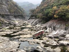 -燕子河大峡谷天坑仙境