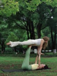 -馨媛瑜伽普拉提