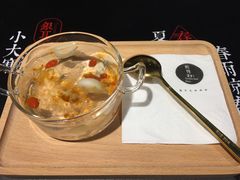 桃胶凉粉-炖物24章·顺时轻养茶(杭州保利时光里店)