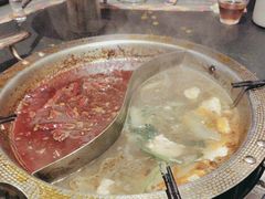 -廖掌柜·重庆鲜货火锅(上海首店)