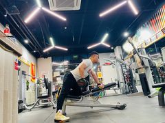 -享受健身·美体塑形馆