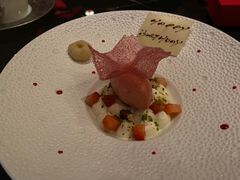 糖渍草莓配马斯卡布及铁观音茶冻-L'ATELIER de Joel Robuchon(外滩18号店)