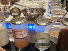 -素满香·全民食养自助(长宁龙之梦店)