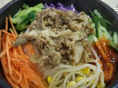-拌来拌去石鍋拌飯(文鼎店)