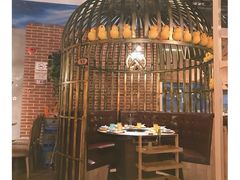 -三人行骨头王火锅(长寿店)