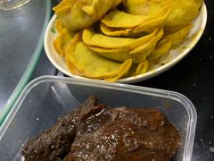 -老新隆牛肉锅贴(新街口店)