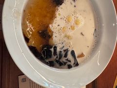 -RUXU入续糖水铺与包(卓悦中心店)