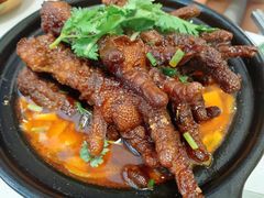 鸡爪煲-鱼得水骨汤酸菜鱼(草场地店)